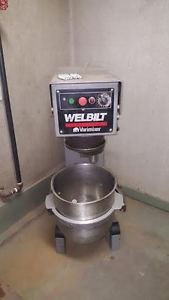 WELBILT VARIMIXER 40 QUART MIXER $2250